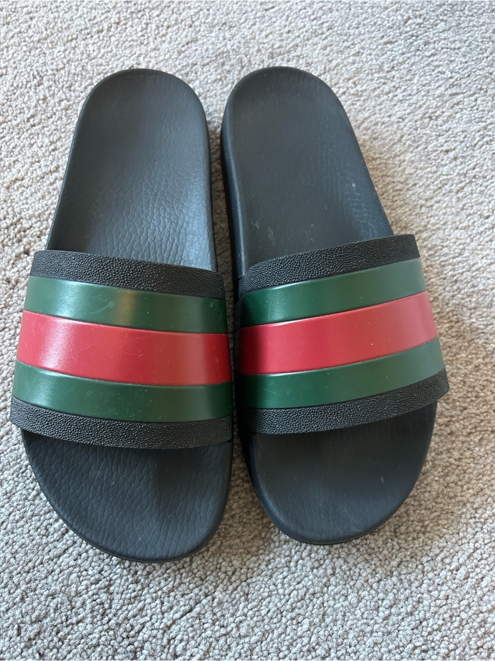 Men's Authentic Gucci Black Slide Sandals with Green and Red Stripe